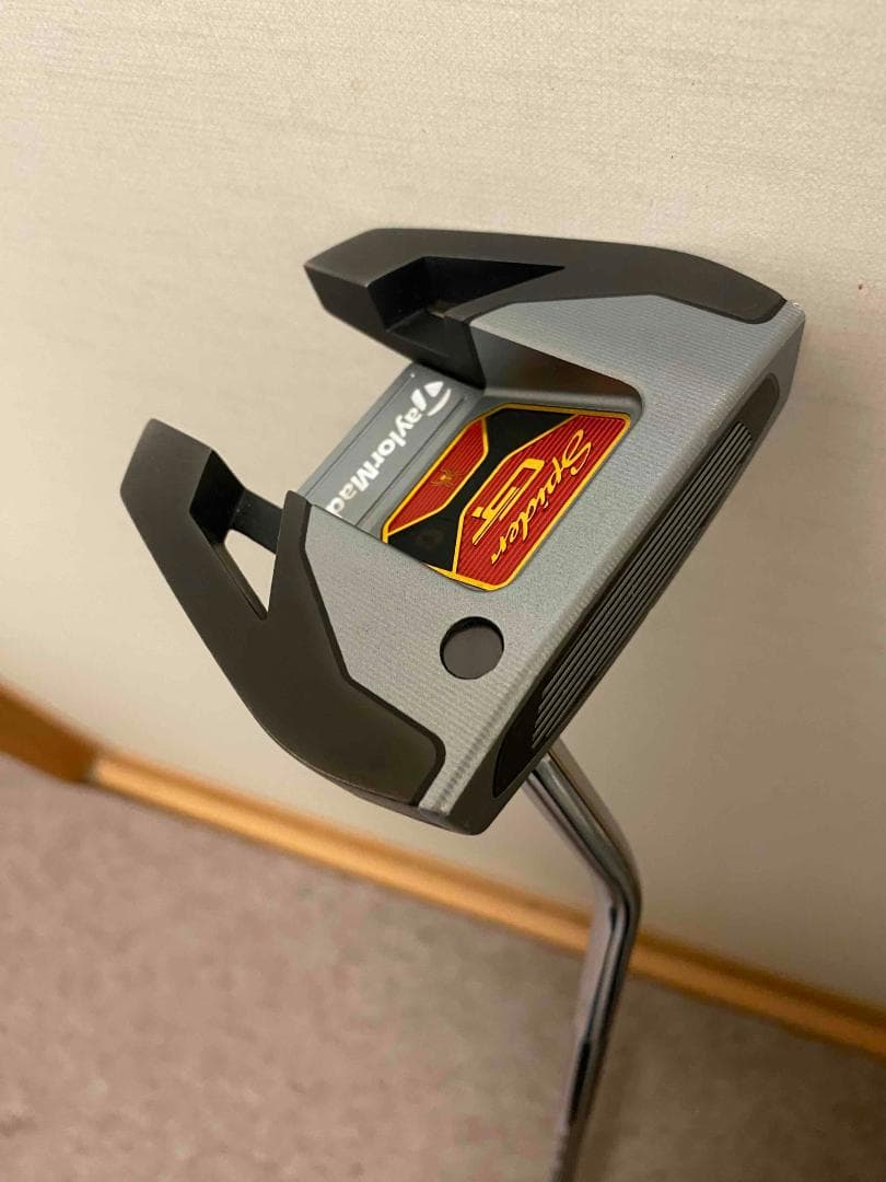 テーラーメイドパターSuperStroke GT パター ヘッドカバー付き