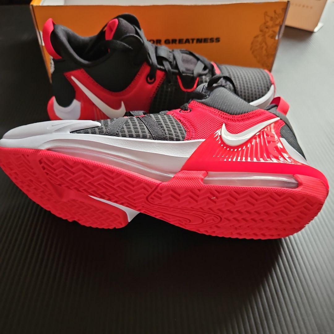 未使用❕ナイキ LEBRON WITNESS Ⅶ 25.5cm