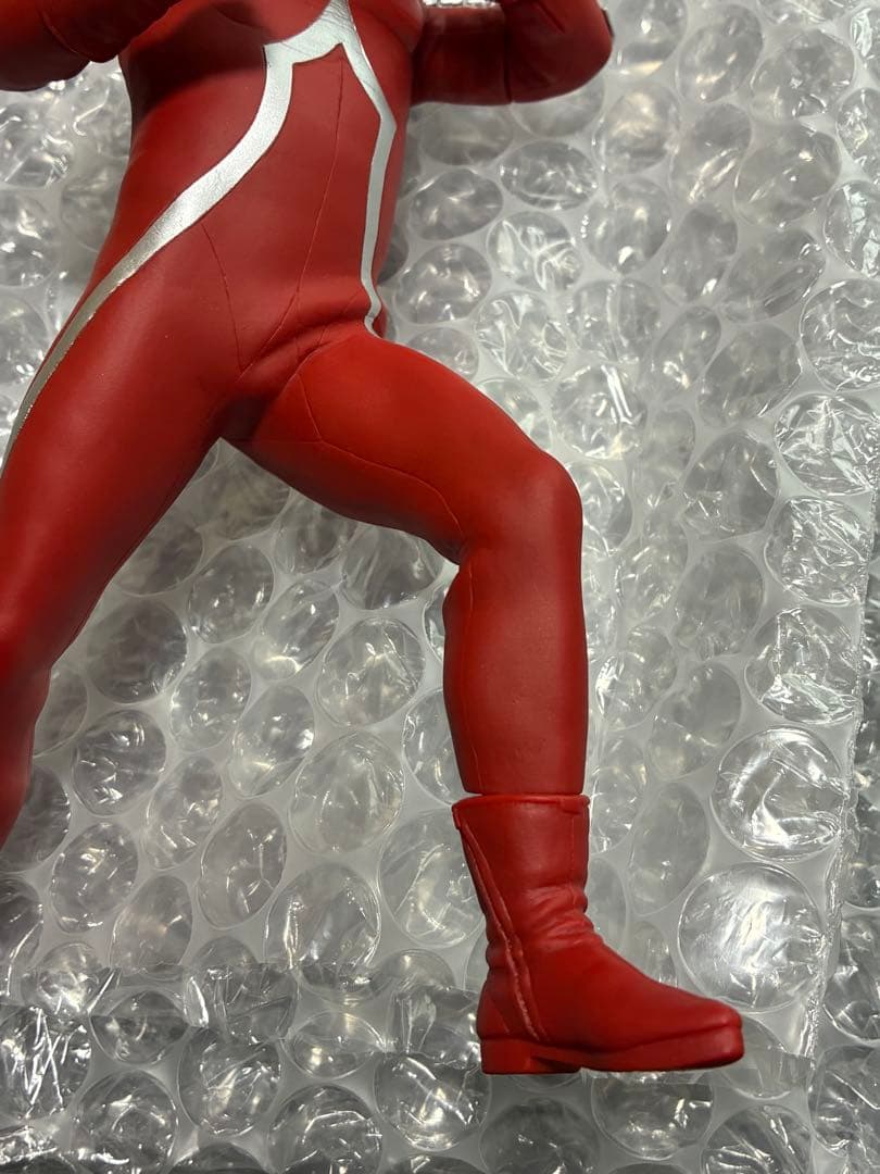 【激レア品】CCP 1/6 ウルトラセブン エメリウム光線 フィギュア