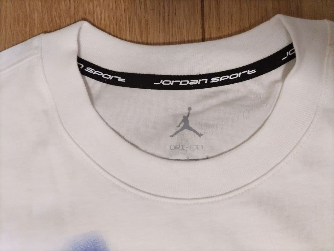 ジョーダン スポーツ85 DRI-FIT グラフィック Tシャツ : 010