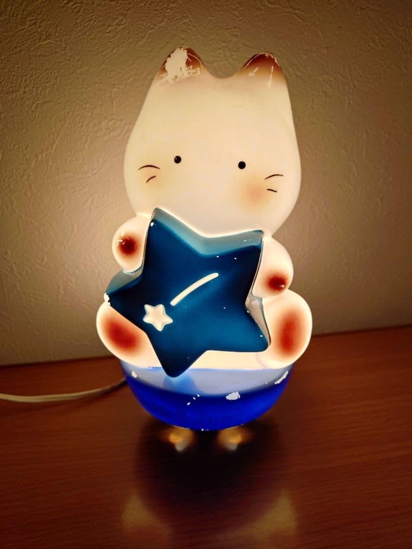 MELLOTUNE　メローチューン　サンリオ　ライト　猫　置物　マスコット