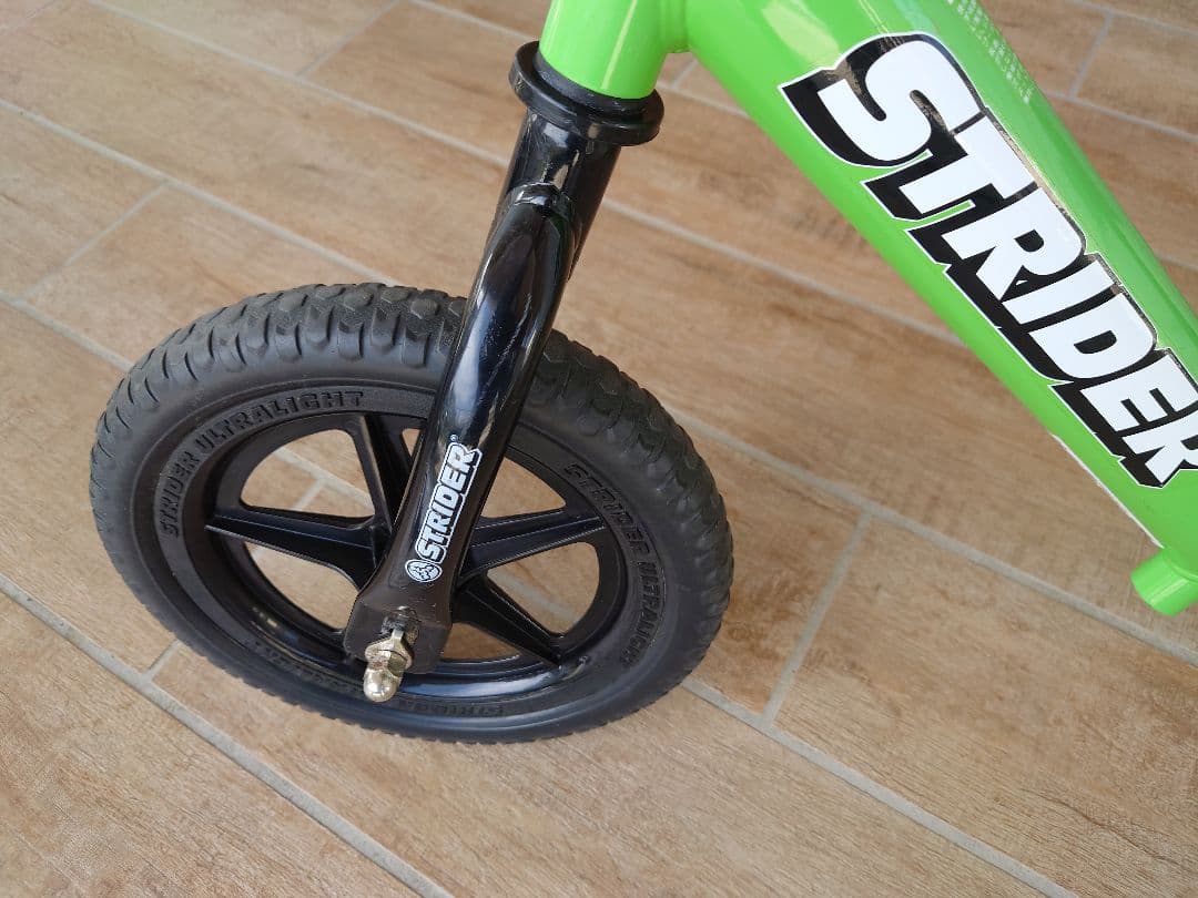 STRIDER ストライダースポーツモデル　グリーン