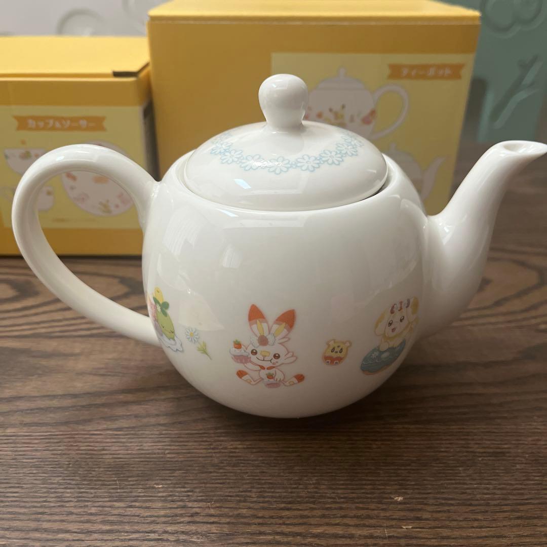 【新品未使用】ポケモン ティーセット ピカチュウ ヤムヤムイースター