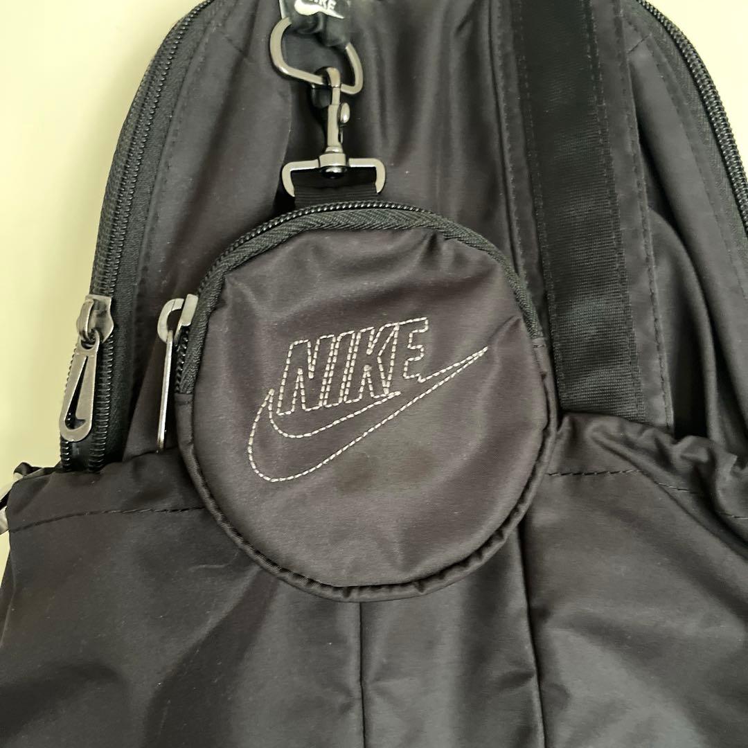 NIKE Vintageブラックバックパック