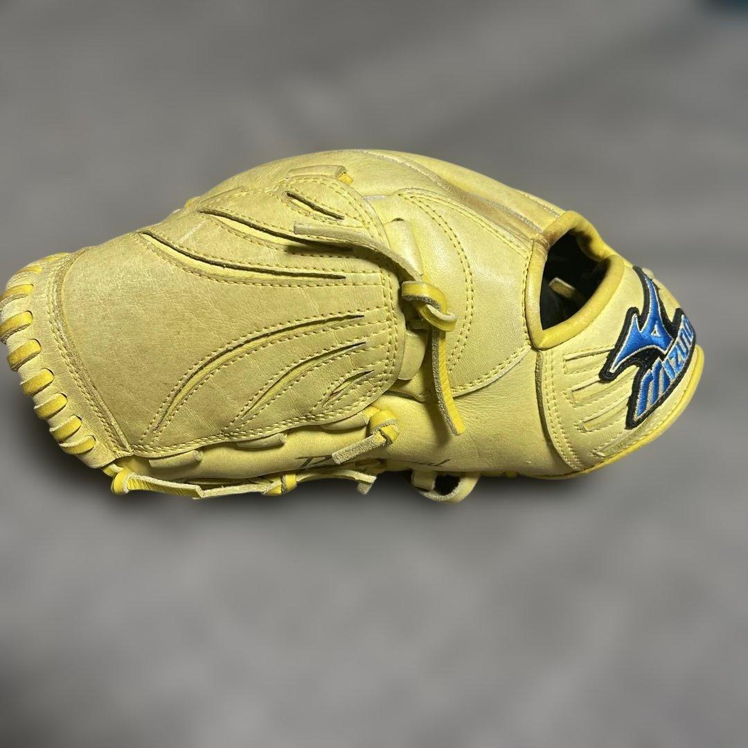 せ*ー様 サウスポー用　Mizuno 軟式グローブ イエロー