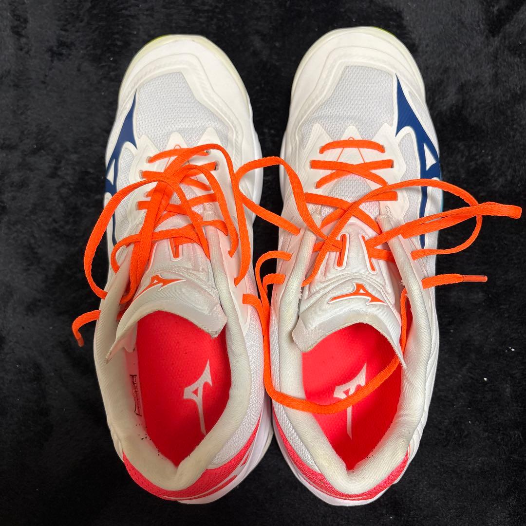 MIZUNO ウェーブライトニング　Z6 26.5cm