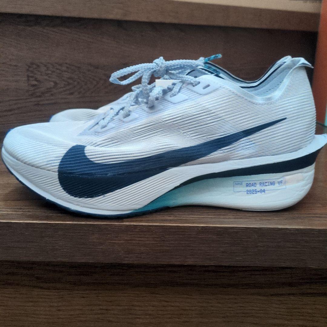 Nike ZoomX　ヴェイパーフライ ホワイト/ネイビー　23.5cm