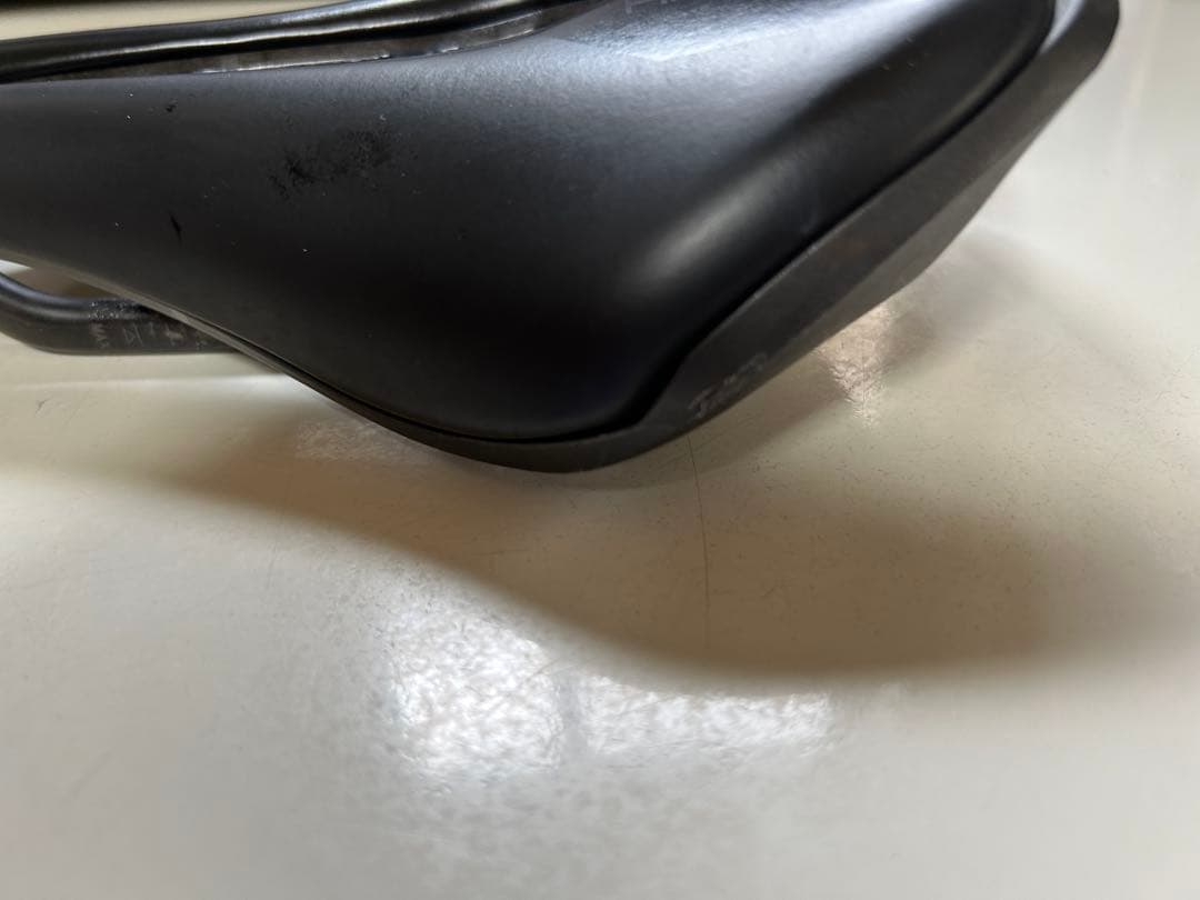 PRO STELTH Curved Team カーボンレール　サドル