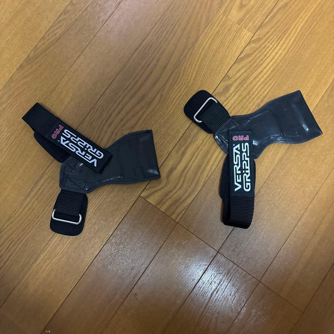 VERSA GRIPPS PRO R/L サイズ