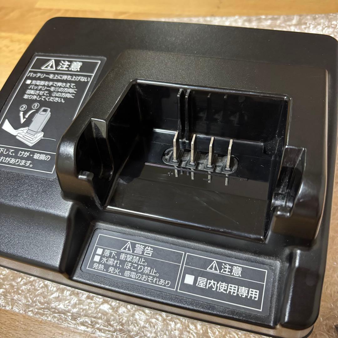 Panasonic 電動アシスト自転車 バッテリー充電器NKJ069Z2