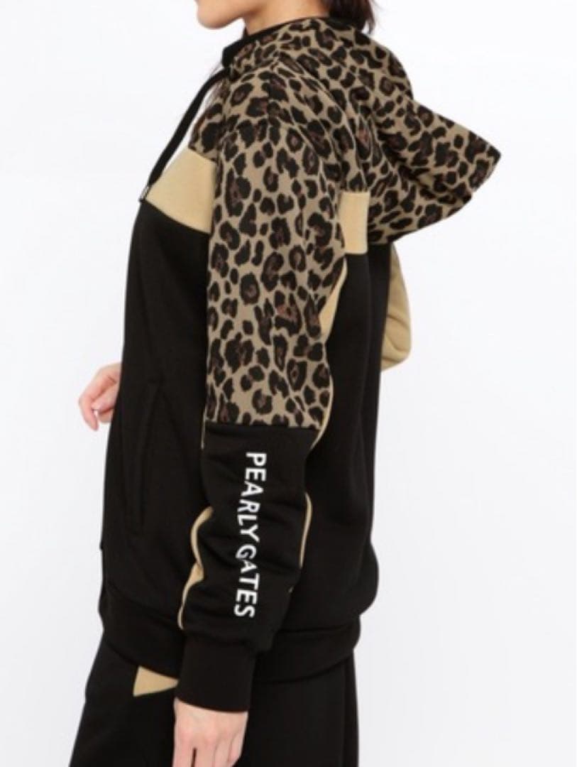 お値下げ　美品　PEARLY GATES ハ　レディース　フルジップフーディ
