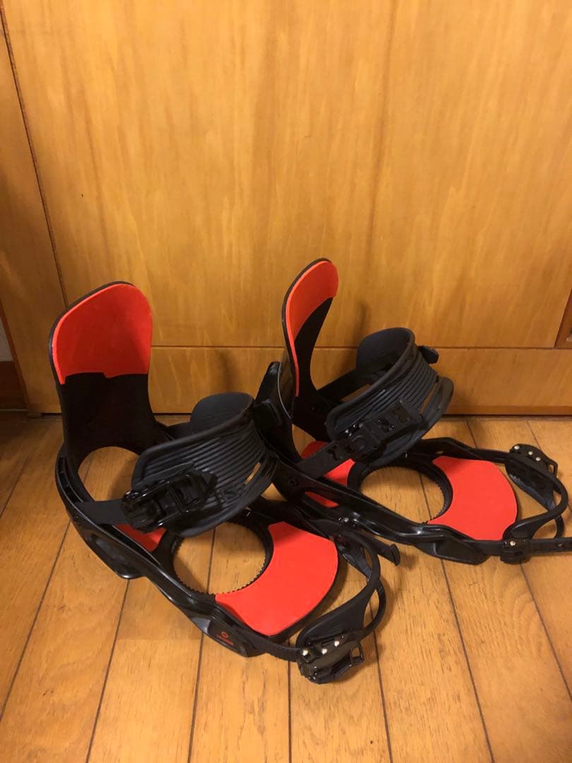 SALOMON スノーボードビンディング ブラック/レッド