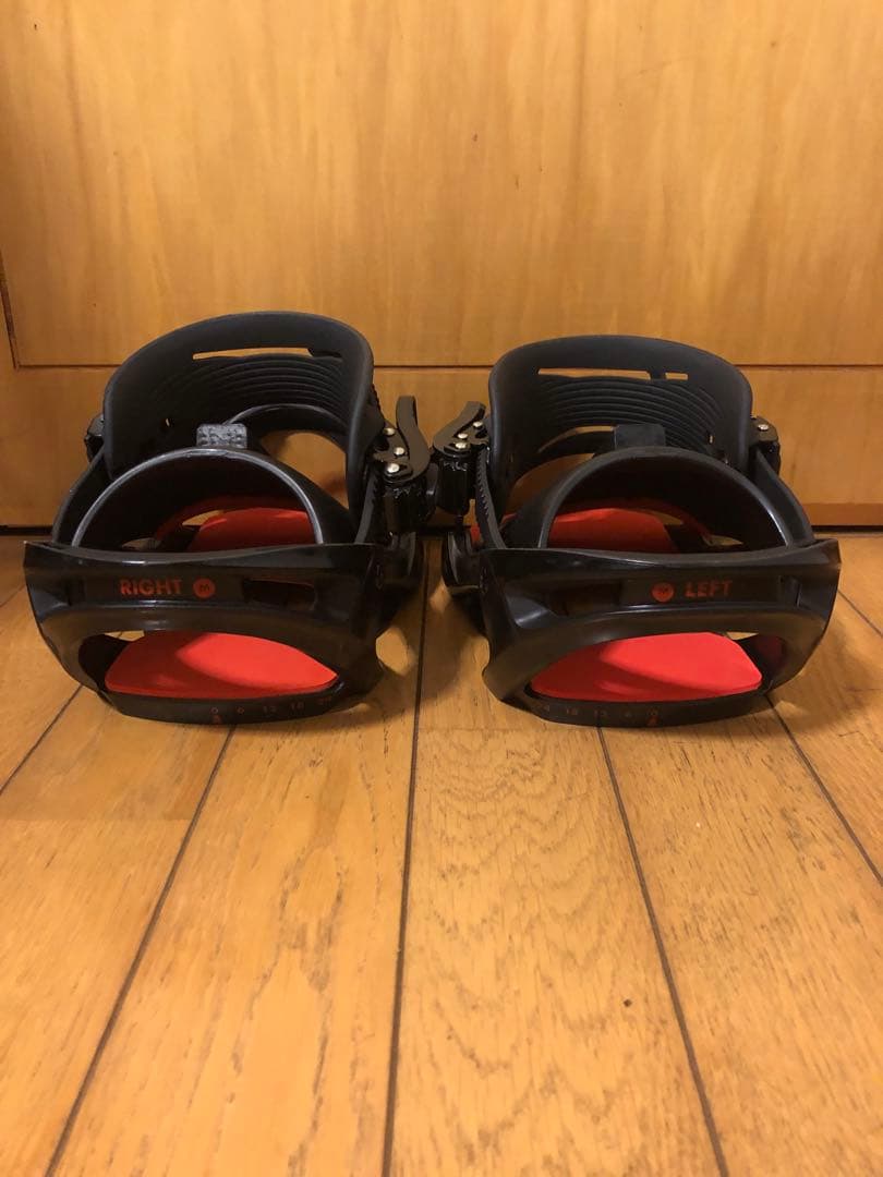 SALOMON スノーボードビンディング ブラック/レッド