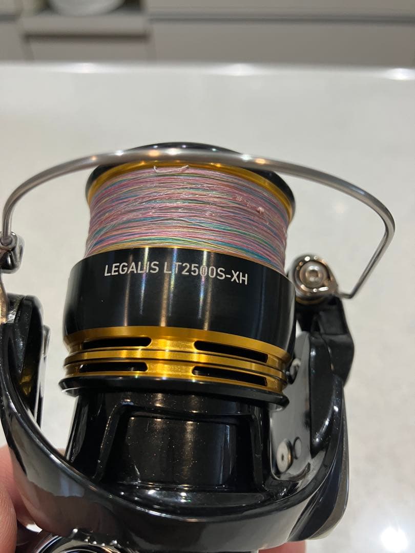 23 レガリスLEGALIS LT2500S-XH スピニングリール