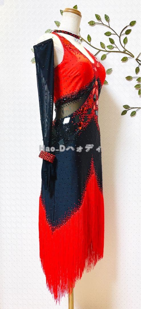 新品★ラテンドレス★SM〜M★社交ダンス★フリンジ★競技会★赤黒