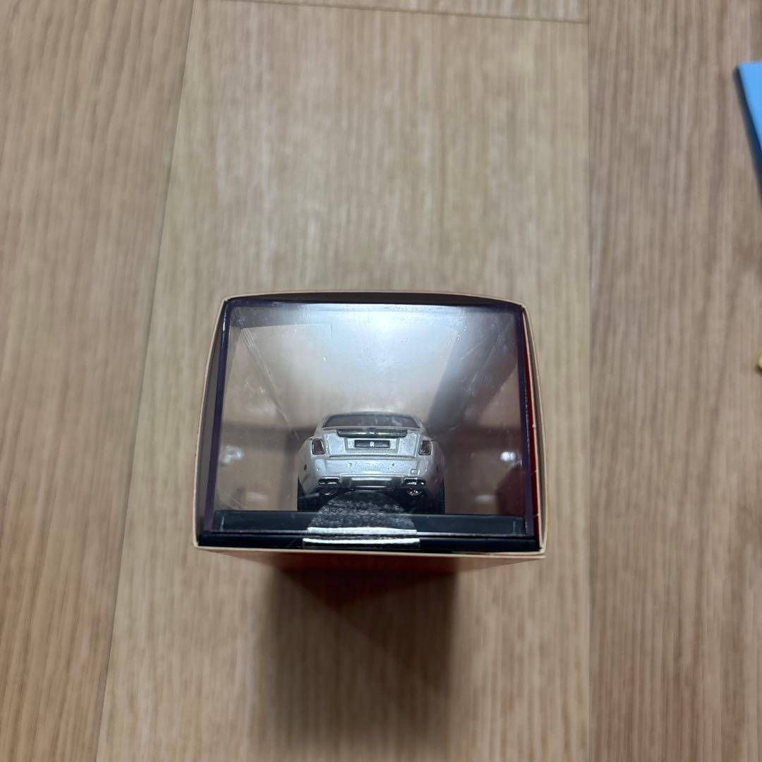 Rolls Royce Phantom 1:64 ミニカー