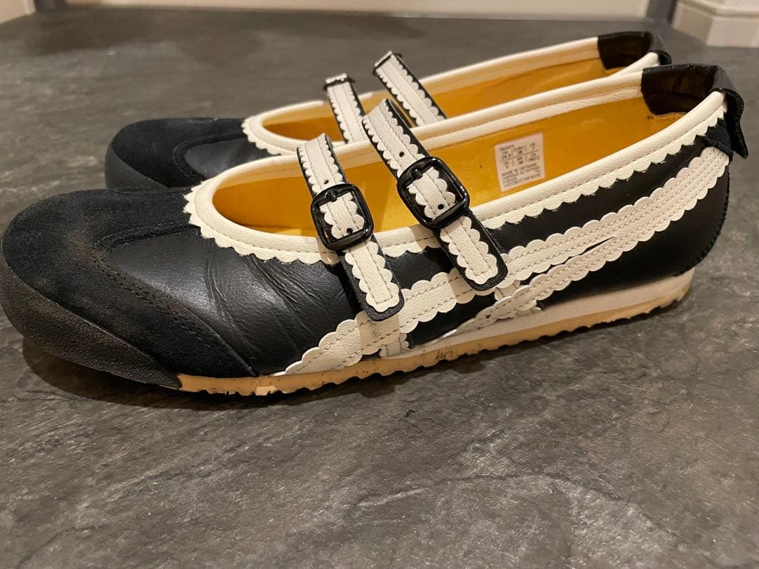 Onitsuka Tiger MEXICO66 TGRSメリージェーン 24.0