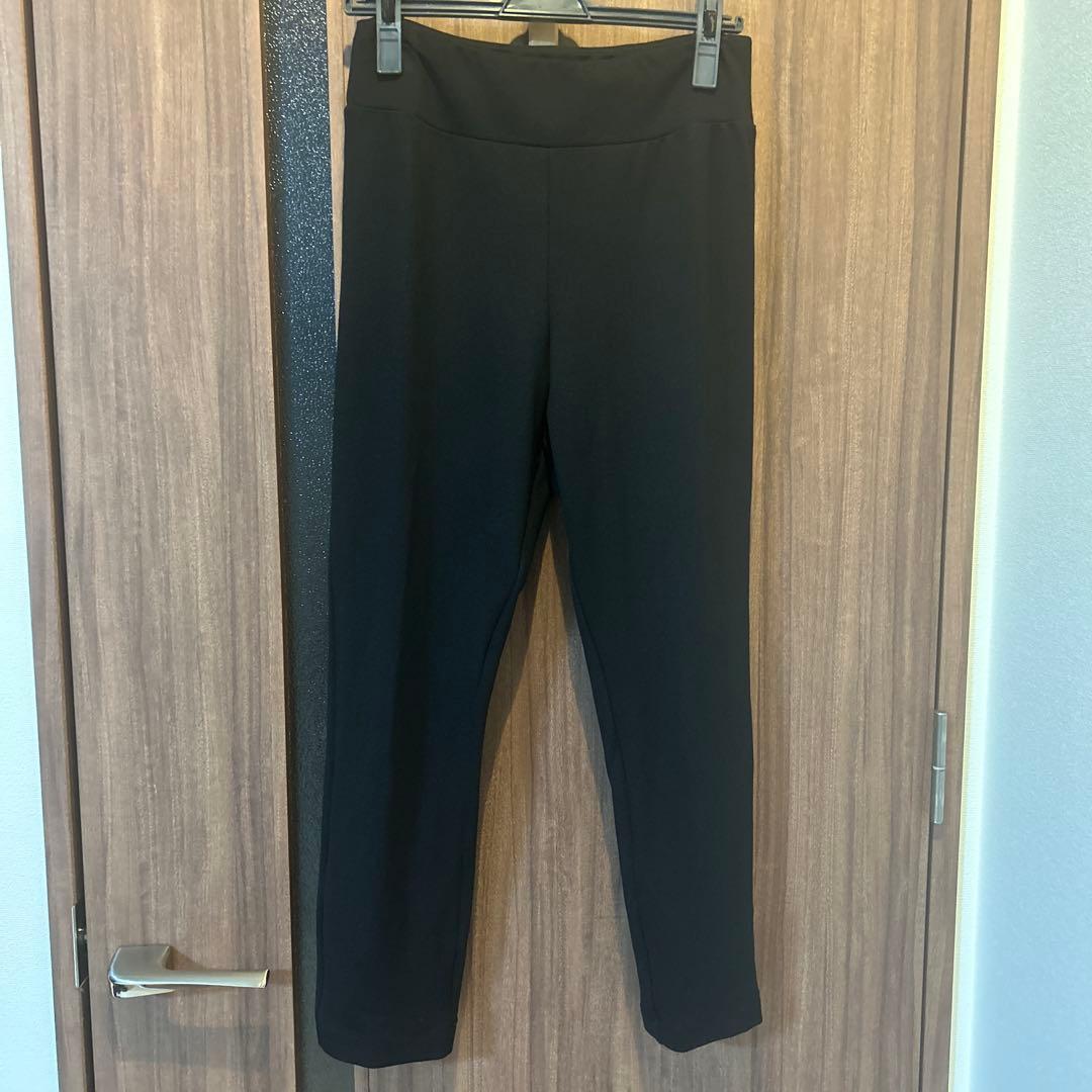 【今期】スリア　コレットパンツ　1度着用のみの美品