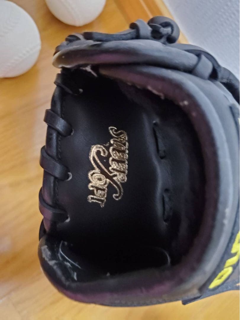 【新品】ミズノ　野球　軟式グローブ　牛革　ボール2個