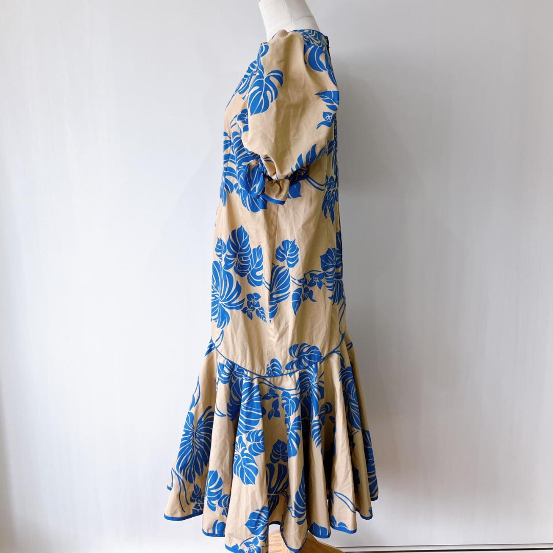 【美品】　メネフネプランテーション　フラダンス衣装ワンピースベージュ×ブルー