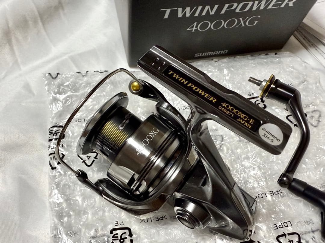 SHIMANO 24 ツインパワー 4000XG 新品・未使用