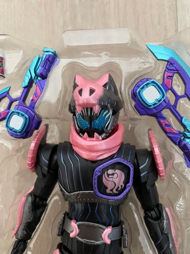 【まとめ売り】S.H.Figuarts 仮面ライダーリバイス6体セット