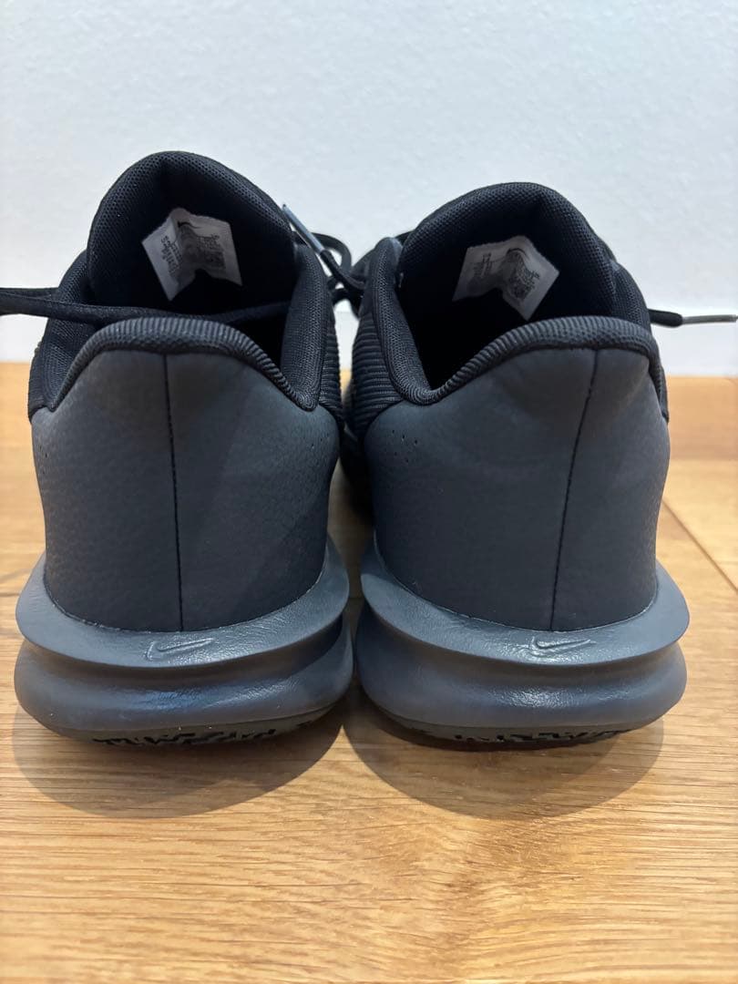 【美品・完売カラー】Nike プレシジョン7 BLACK〔レフリーにも最適〕