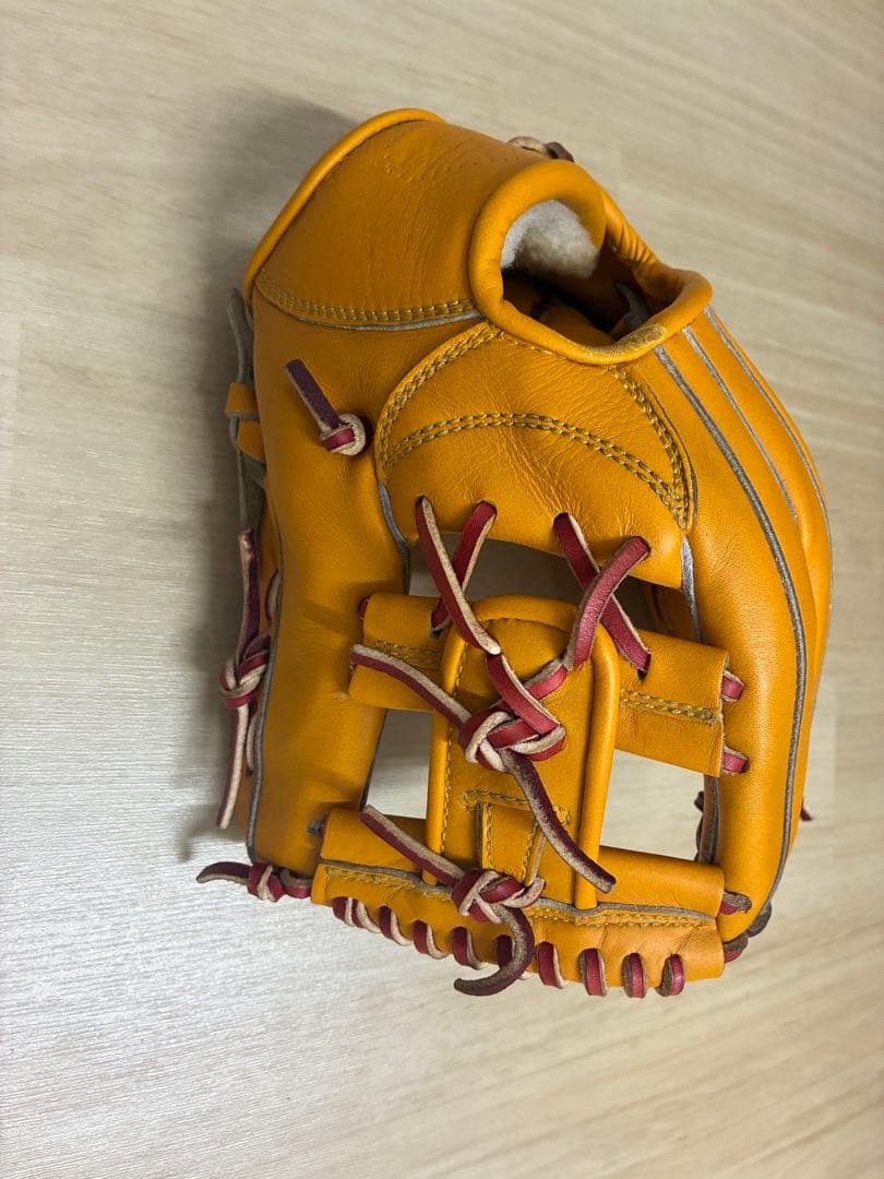 リンドスポーツ　硬式グローブ　紐交換済