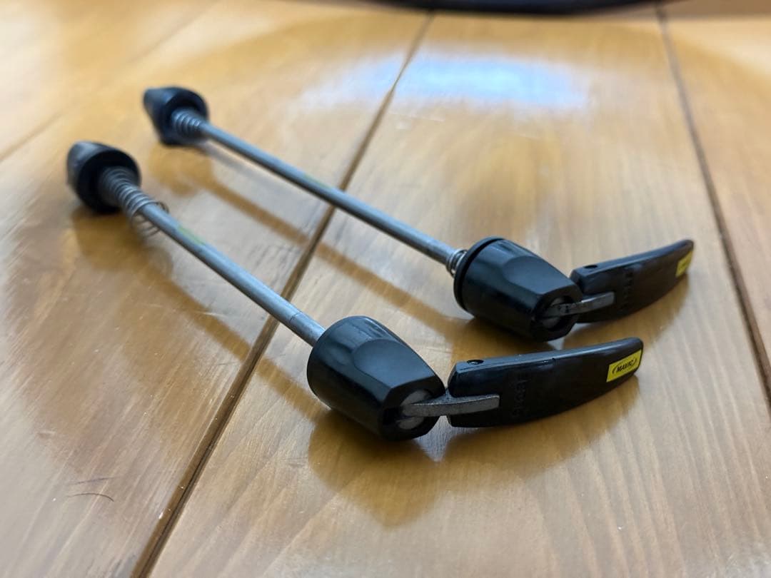 MAVIC Cosmic Carbon SLR Exalith（中古）