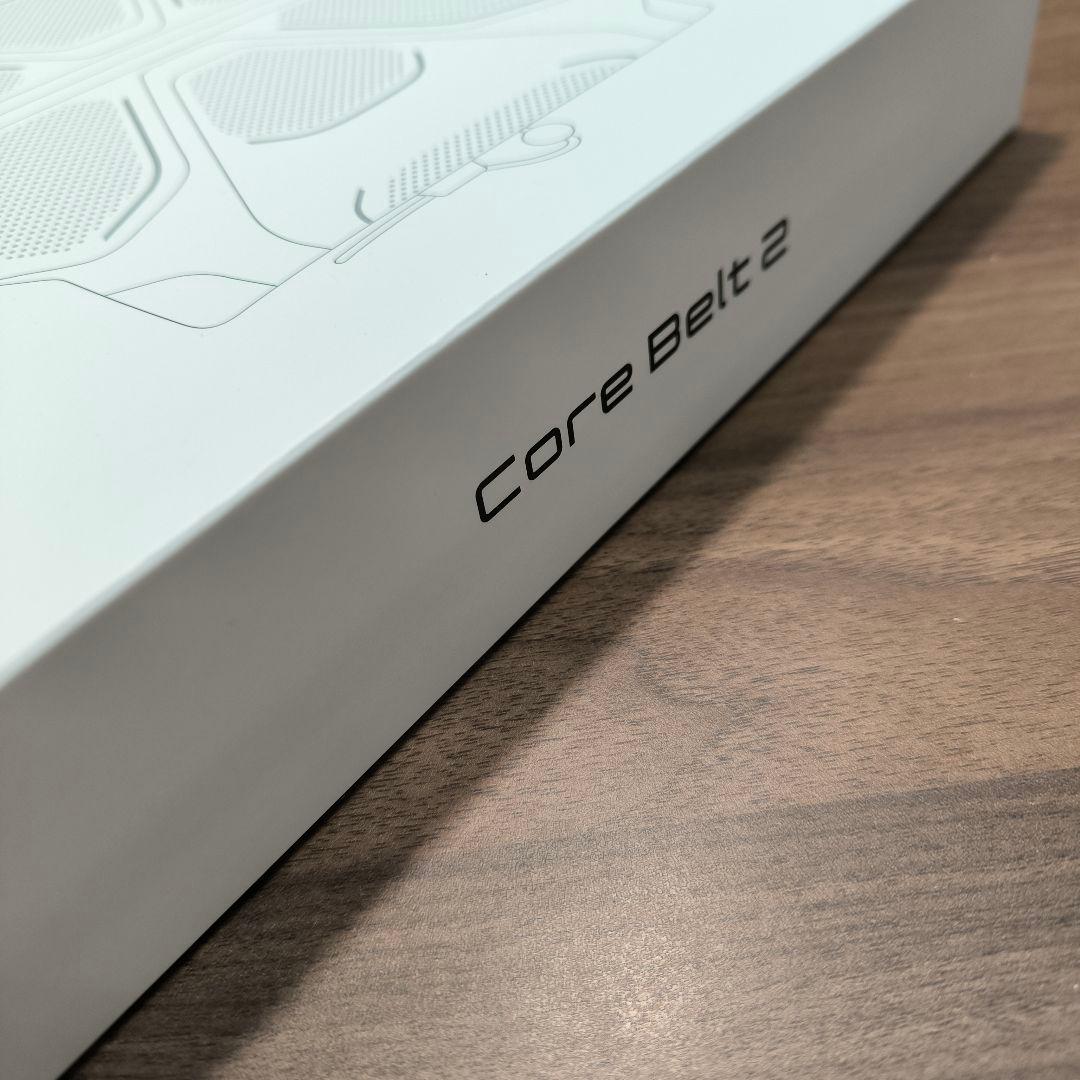 最新型　新品未使用　未開封　SIXPAD シックスパッド コアベルト2 Sサイズ