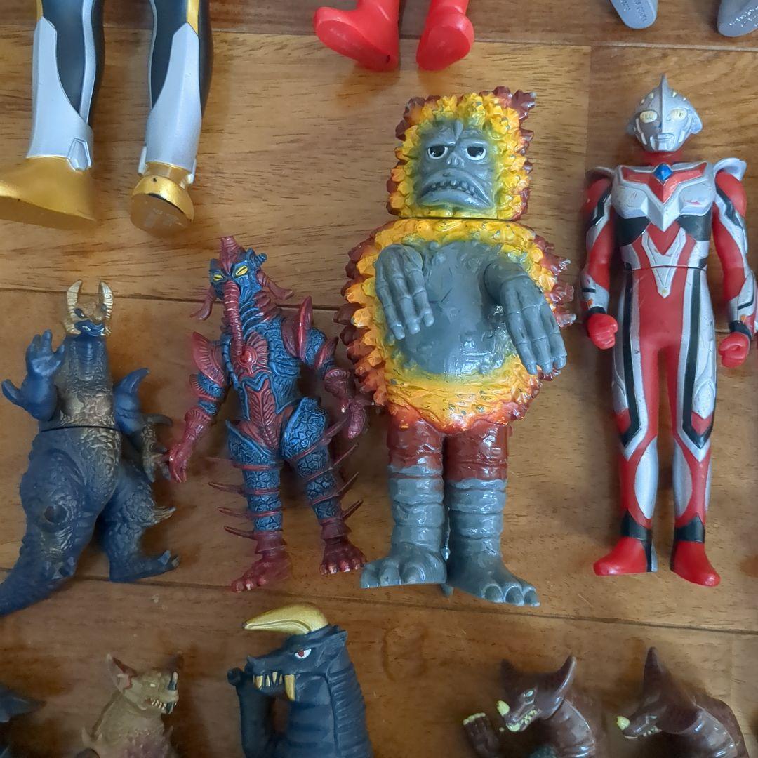 ウルトラマンシリーズ 怪獣 ソフビ　まとめ売り　43体