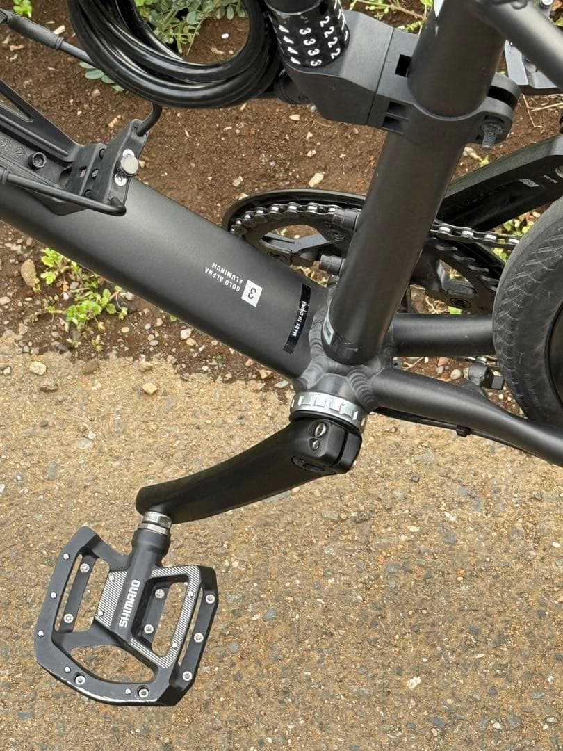 TREK FX3 トレッククロスバイク Lサイズ スタンド ライト ロック付き