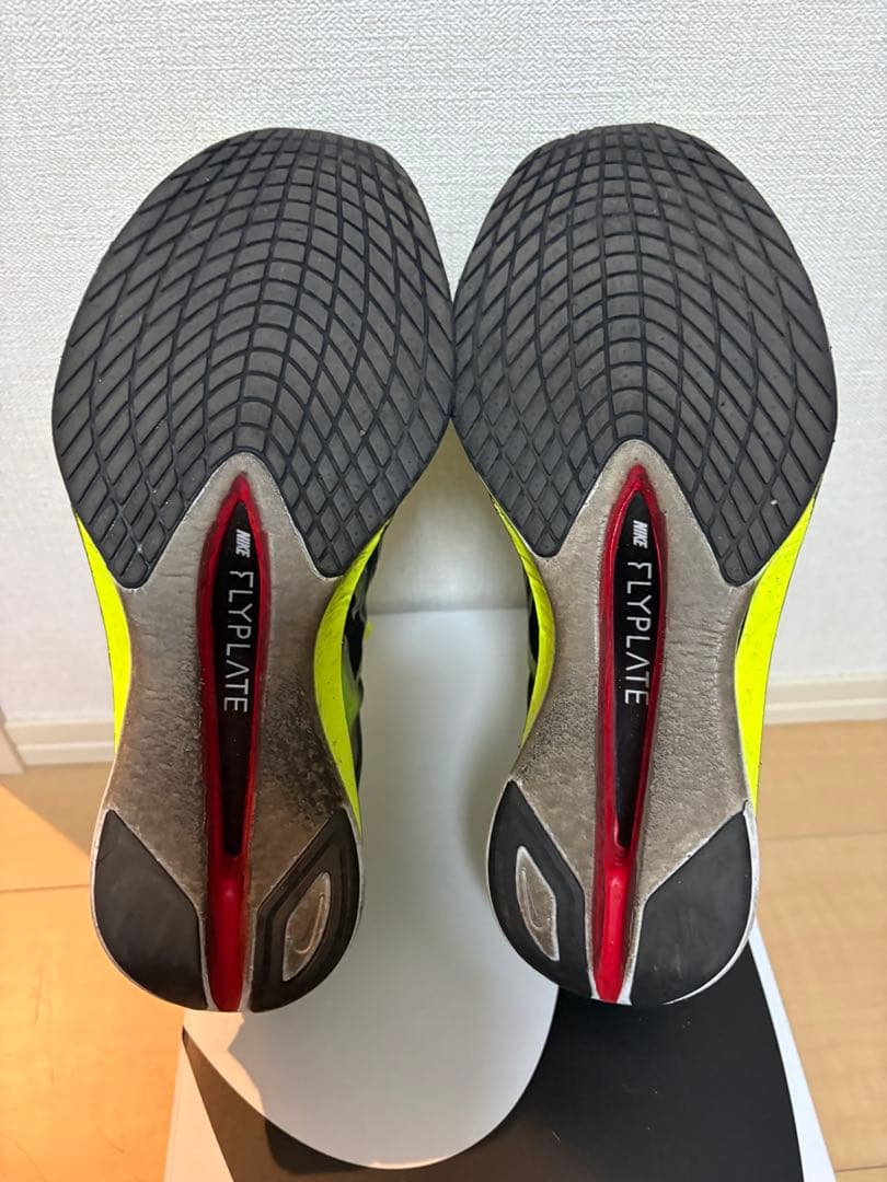【最終値下げ】ヴェイパーフライ4 25.5センチ