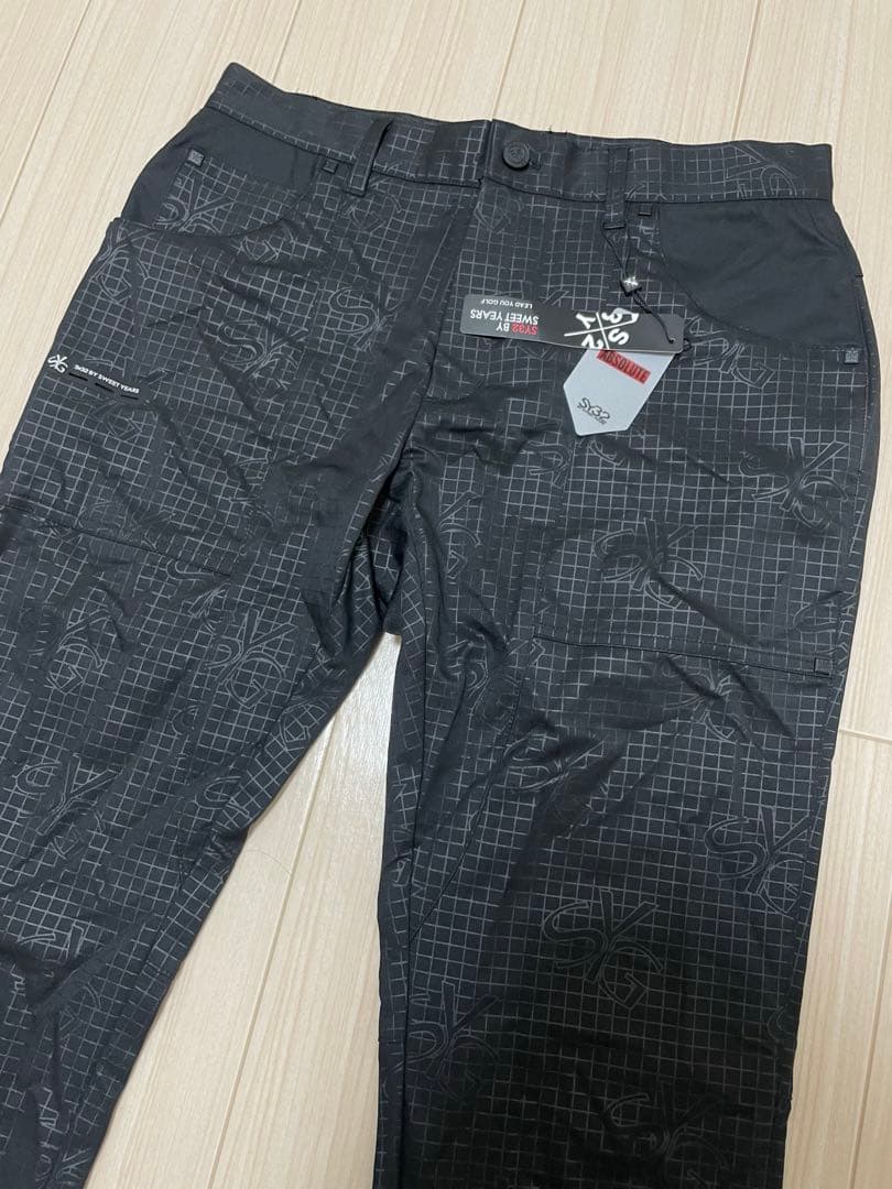 【美品】SY32 ゴルフパンツ エンボス加工 防風 秋冬M 黒
