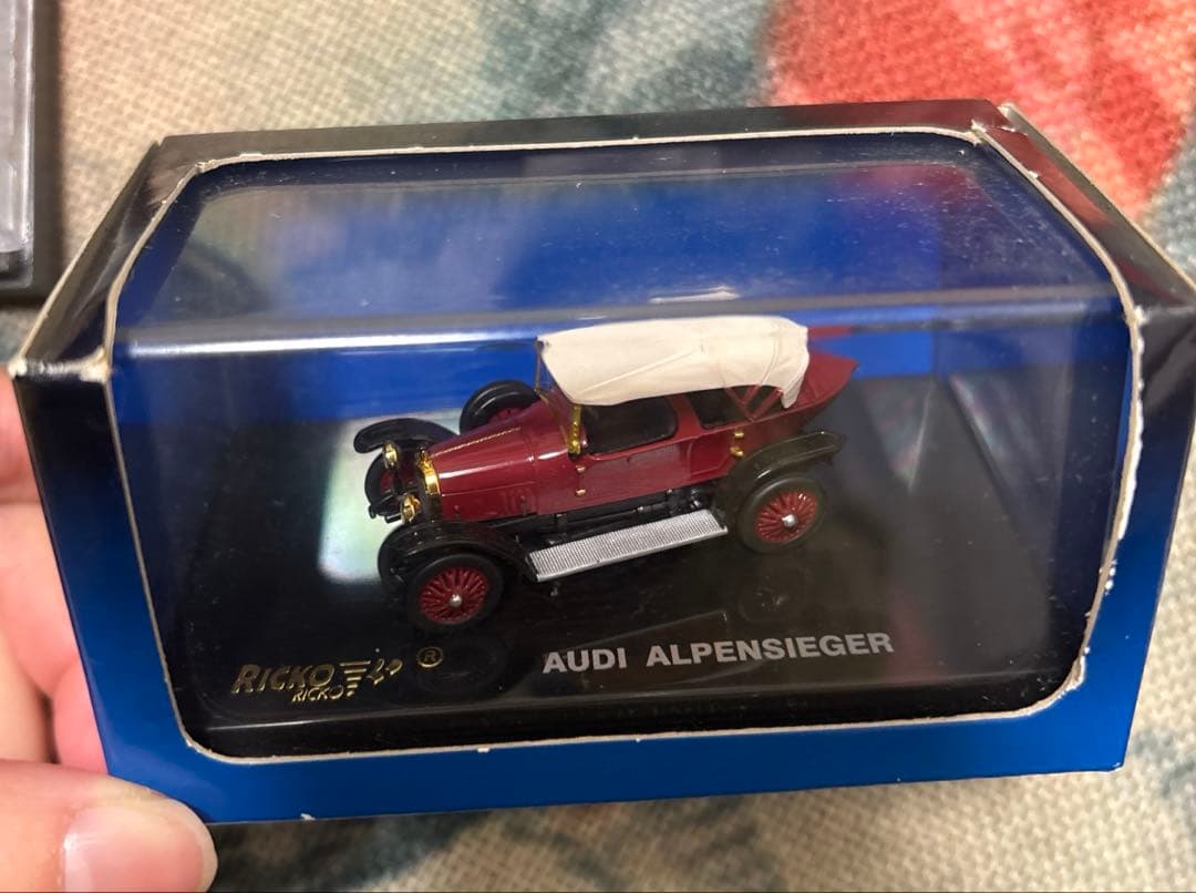 ミニカー　4台