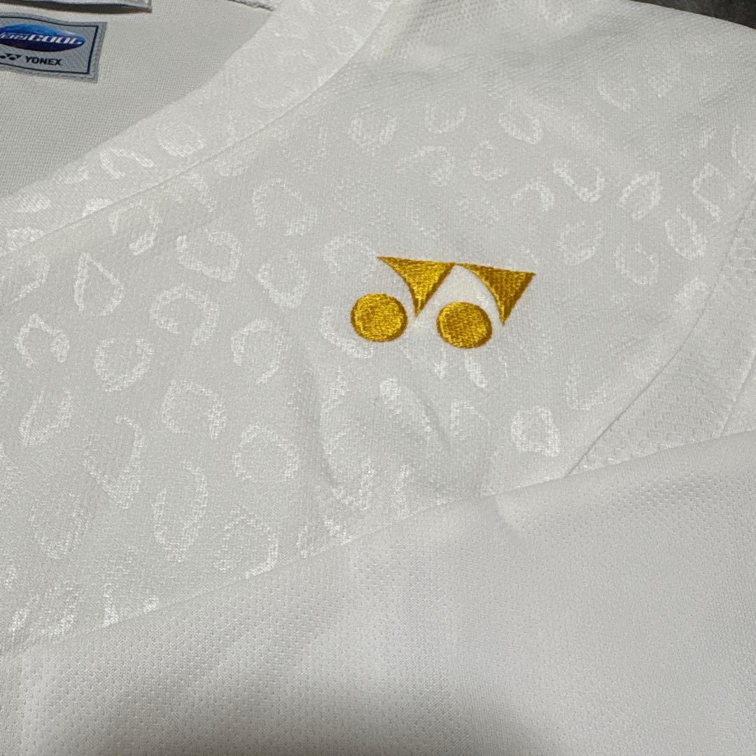 YONEX ヨネックス バドミントンゲームシャツ Vネック ホワイト Mサイズ