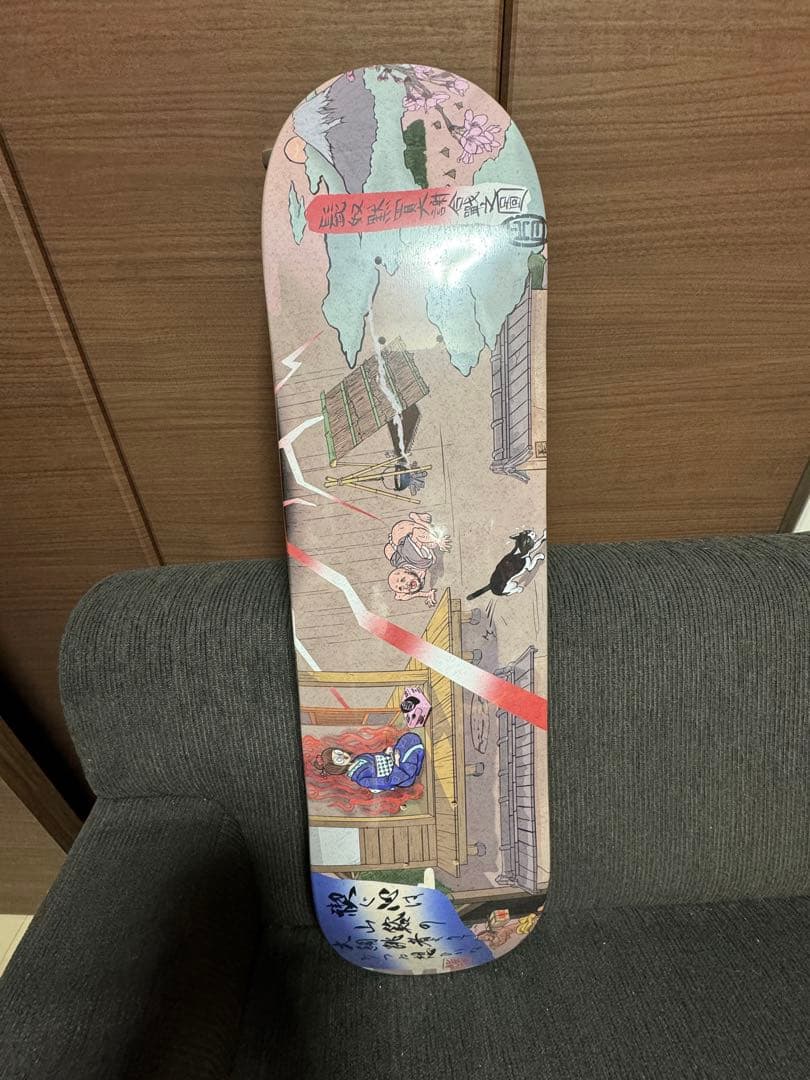 髭ミルクスケートデッキ