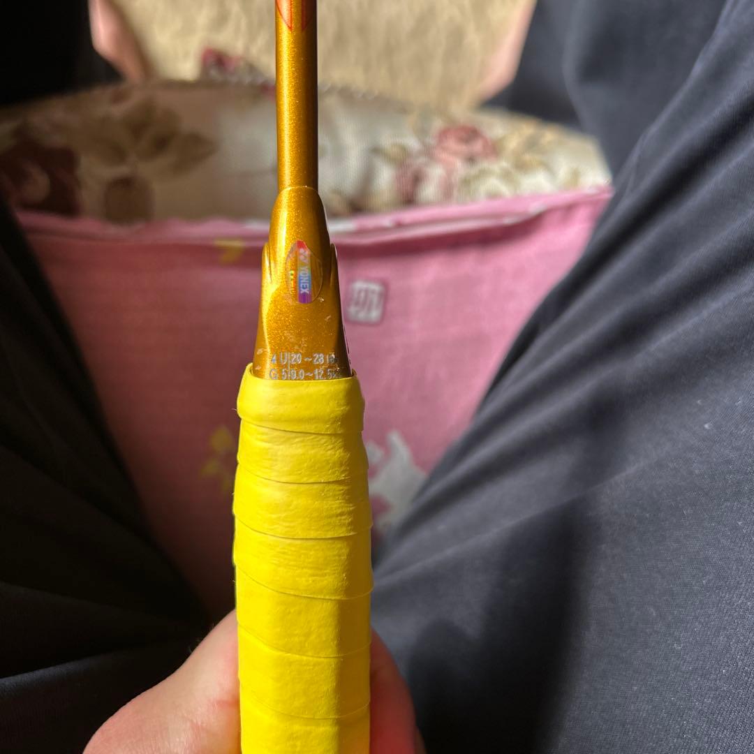 バドミントンラケット アストロクス88Dプロ