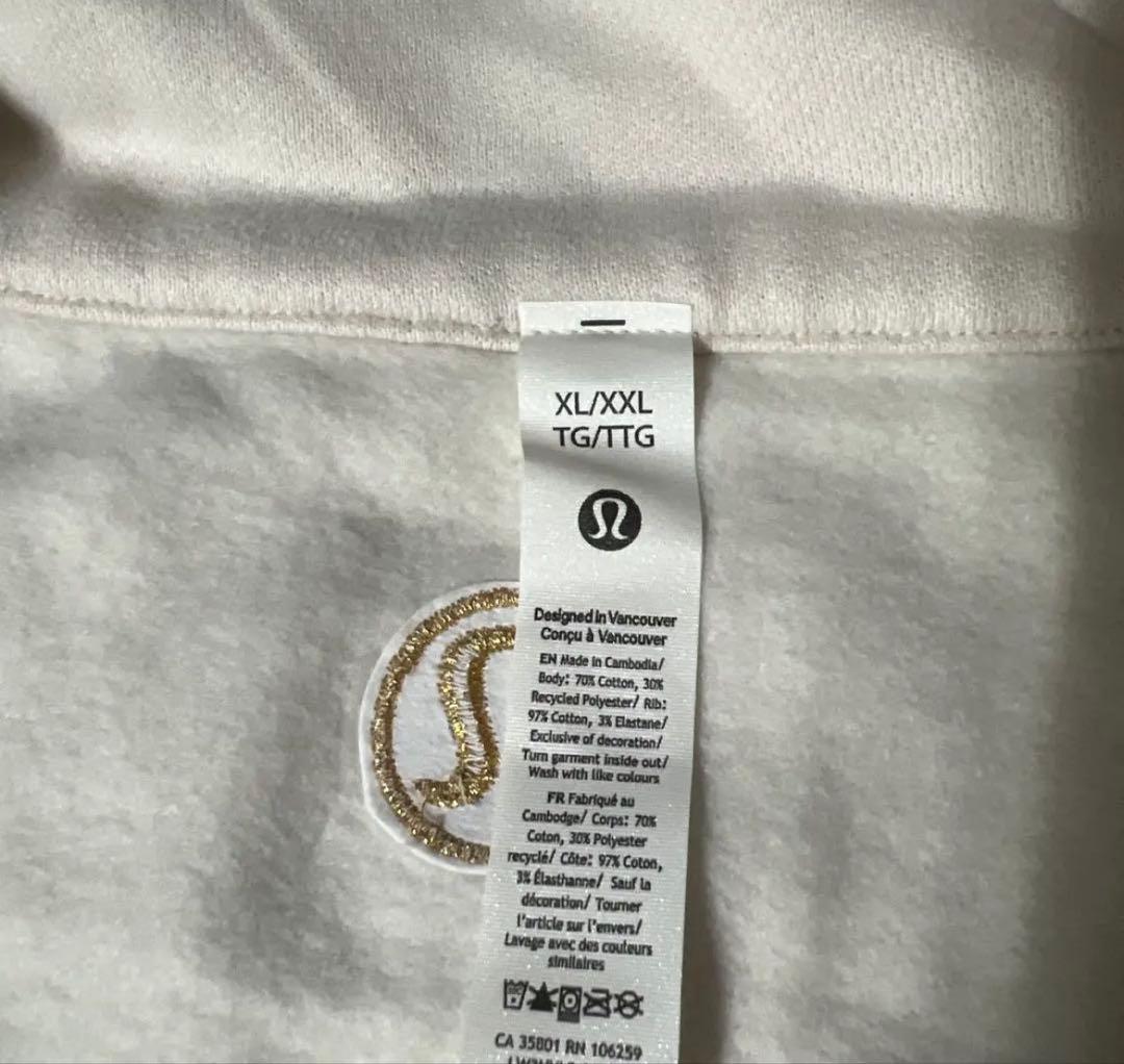 ルルレモン激レアscubaゴールド　オーバーサイズLululemon XL