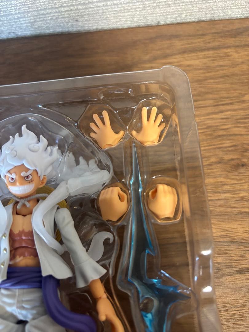 【春休みSALE】S.H.フィギュアーツ　モンキー・D・ルフィ（ニカ）