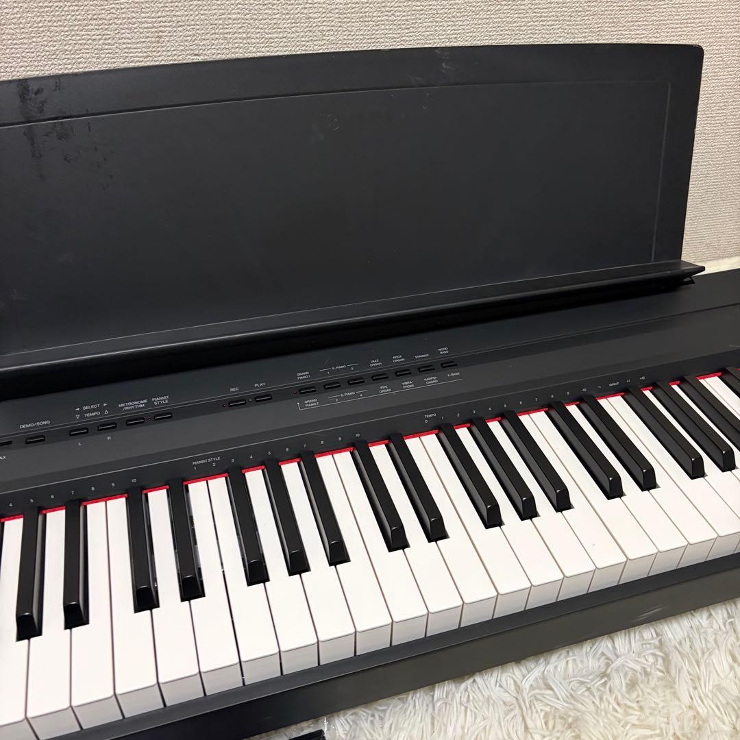 動作品 YAMAHA P-105B 電子ピアノ 88鍵 ペダル 譜面台付き