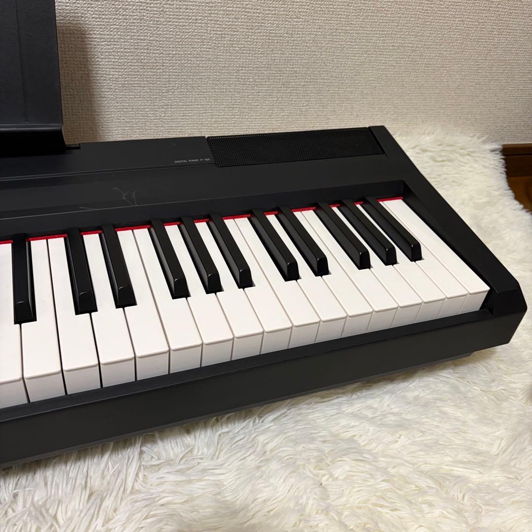 動作品 YAMAHA P-105B 電子ピアノ 88鍵 ペダル 譜面台付き