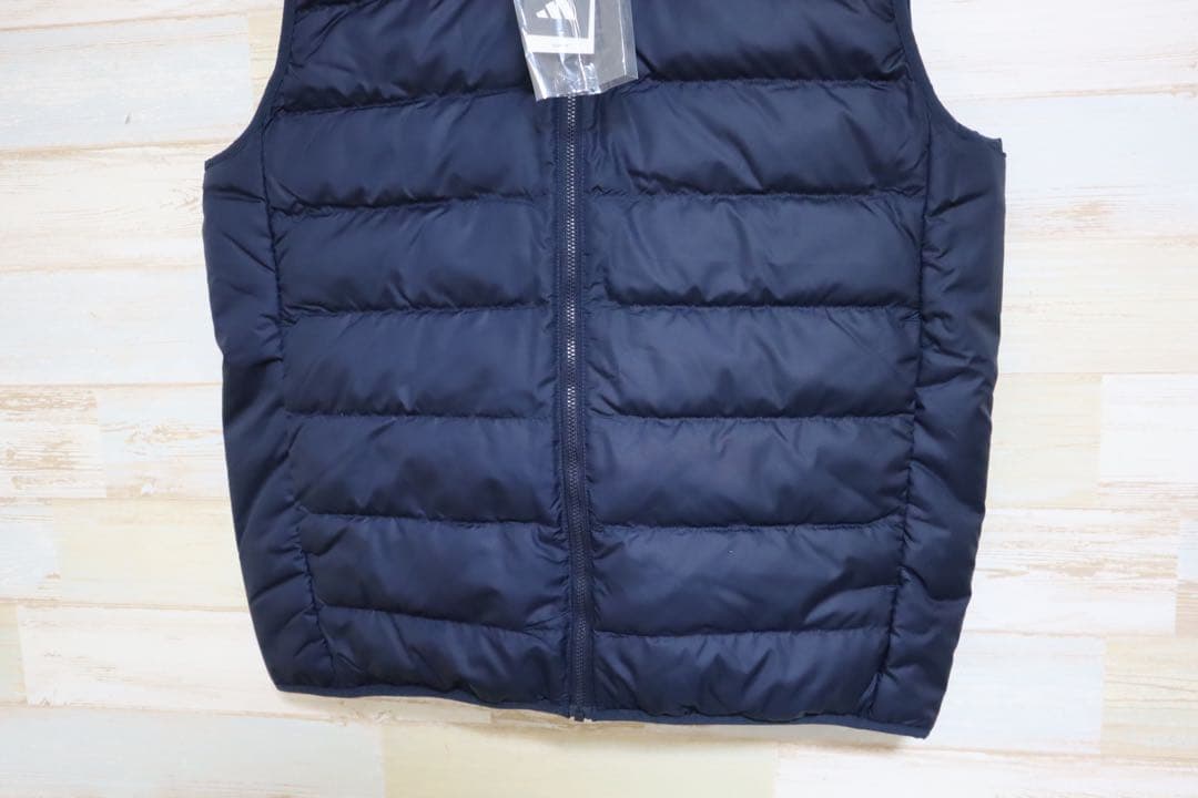 新品 XO adidas メンズ　エッセンシャルズ ダウンベスト　ネイビー