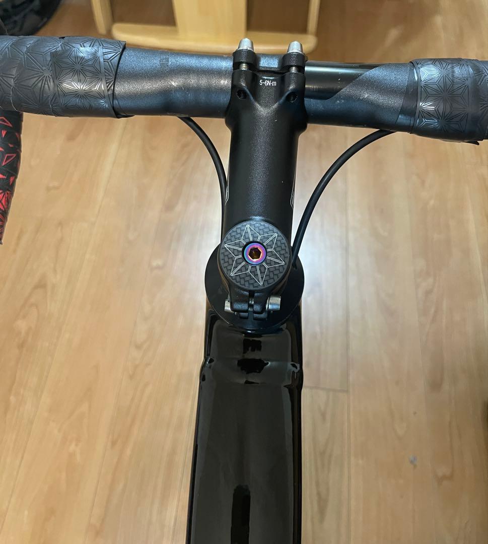 スペシャライズド Allez Sprint DISC 2022 ホイール無し