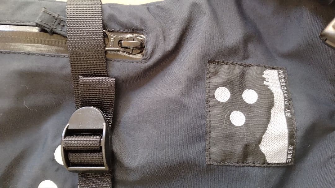 【良品】スリー PLAYDESIGN ブラックグローブ 防水ファスナー付き