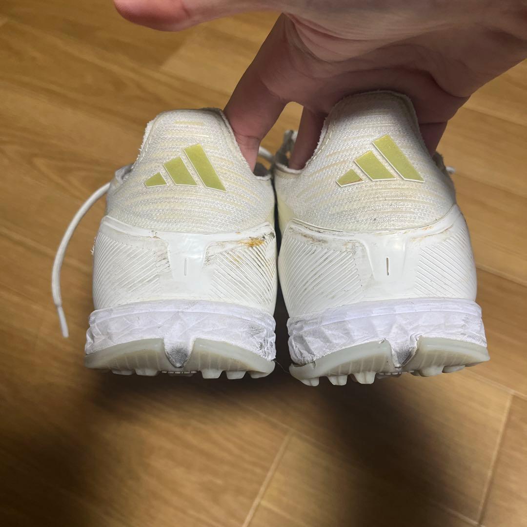 【海外限定】f50 pro tf ゴールド✖️ホワイト