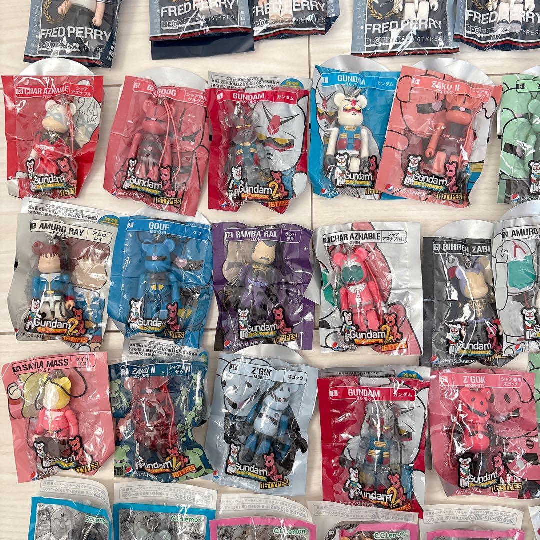 【まとめ売り】ベアブリック♡ストラップセット