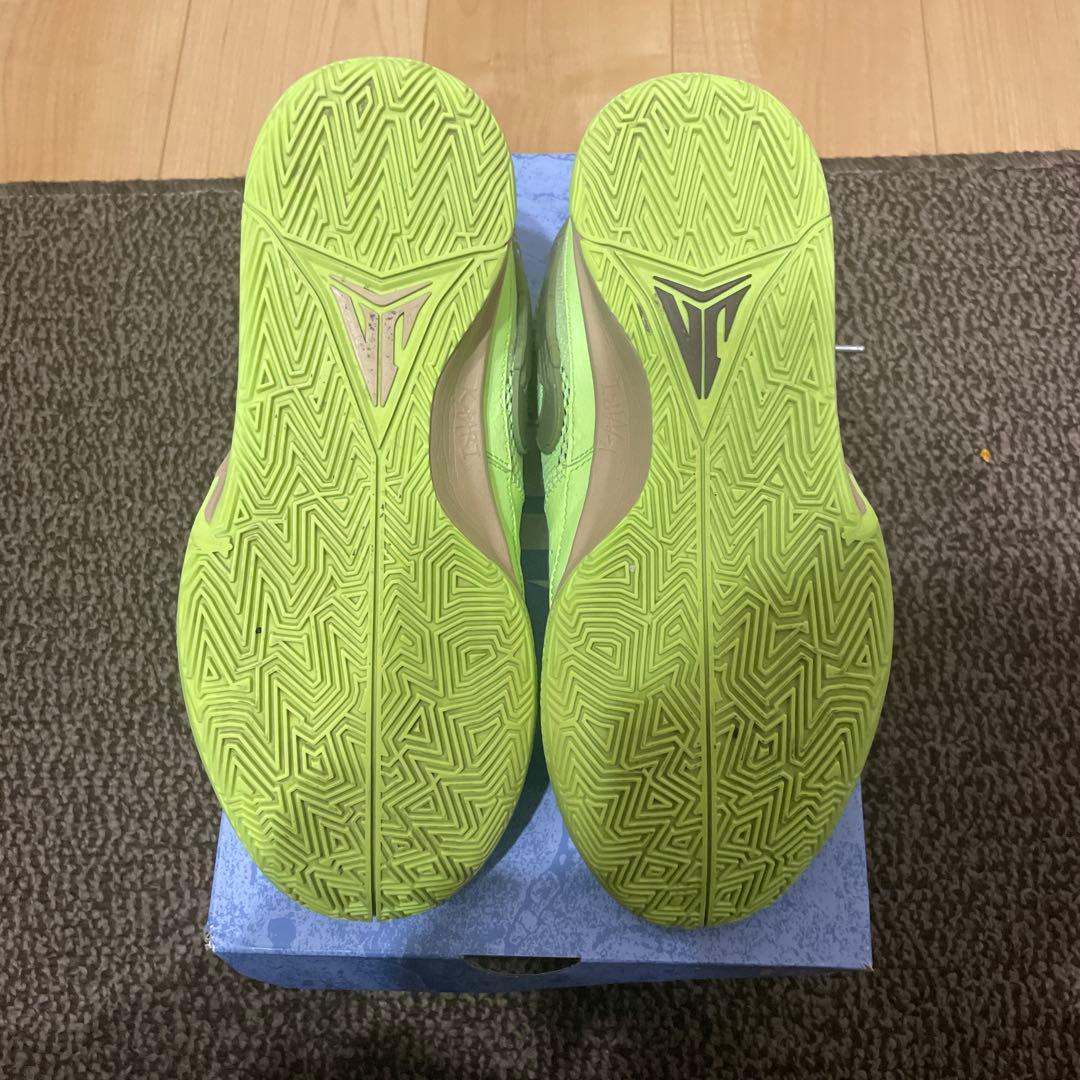 NIKE ジャモラント1 ハロウィンモデル