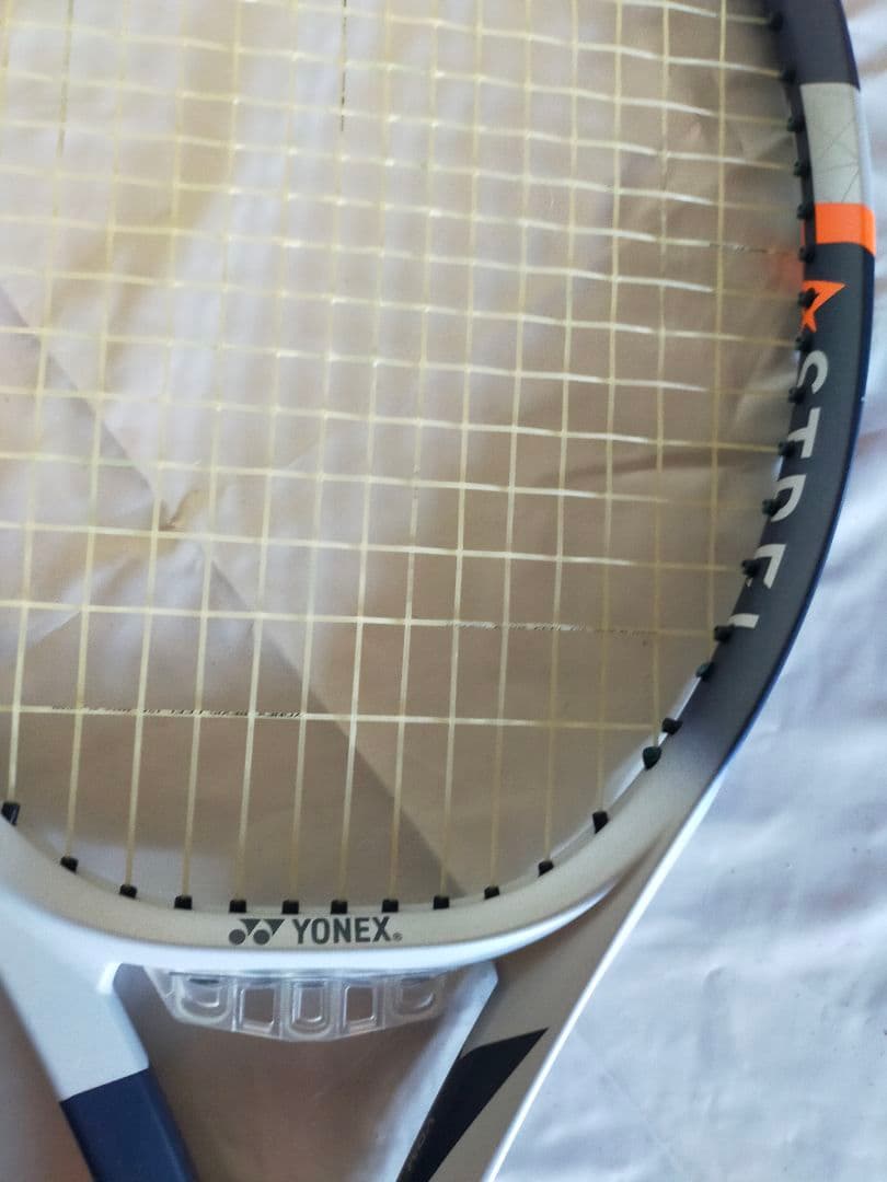 YONEX アストレル 105 硬式テニスラケット