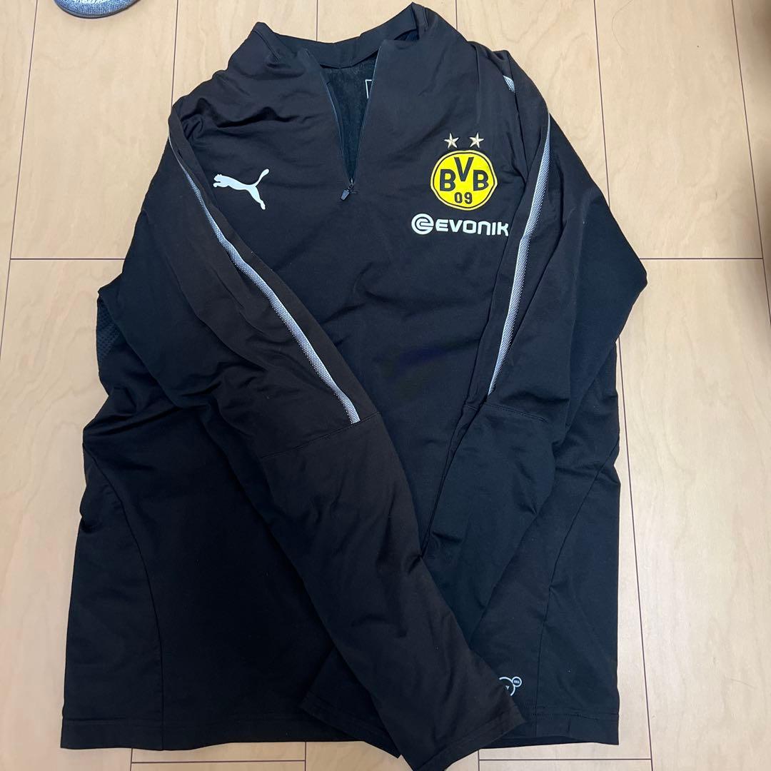 ヴィッセル神戸　ドルトムント　ジャージセット